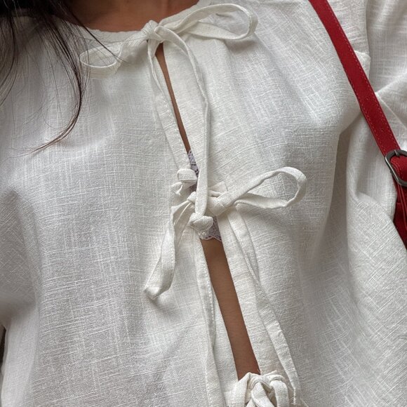 Linen Set - Picture 1 of 7